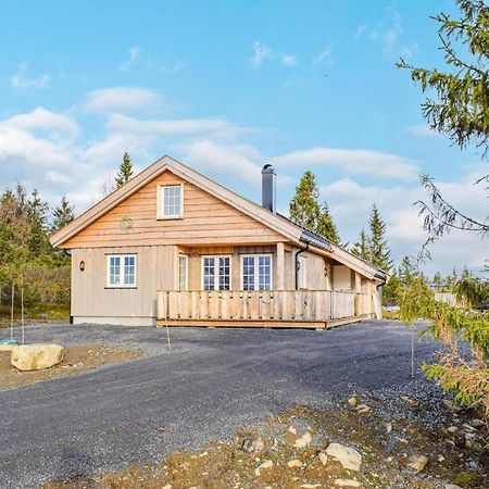 Lovely Home In Sjusjoen With Kitchen Exterior photo